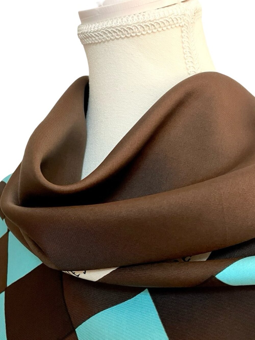 Yves Saint Laurent Scarf Brown Turquoise Geometric 33 x 33 - Picture 4 of 8